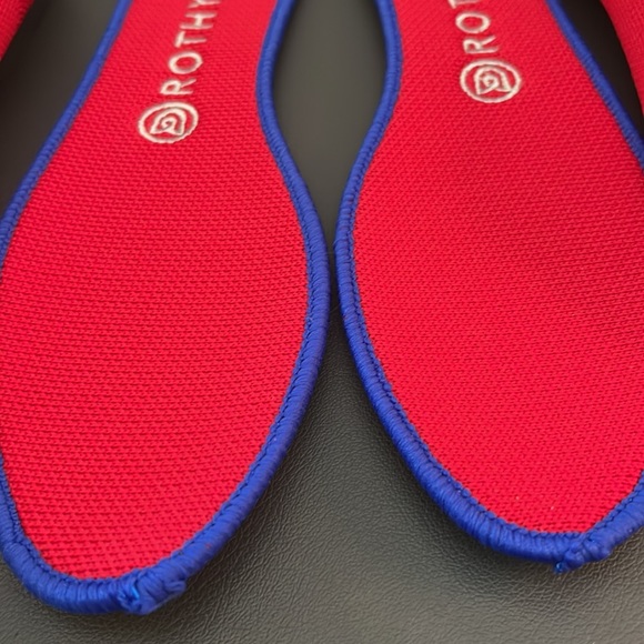 Red, Round Toe Rothy's Flats - Picture 13 of 14